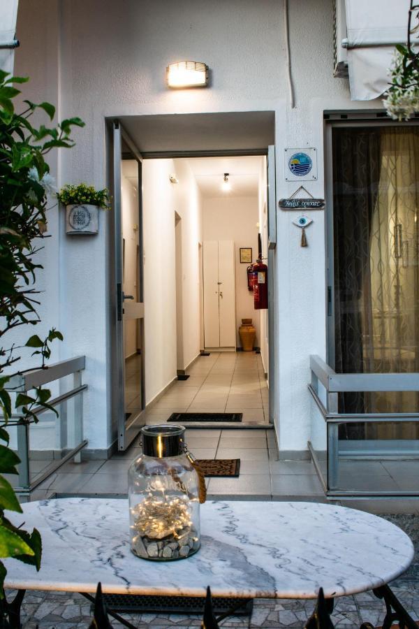 Kiki'S Apartments Neos Pirgos Bagian luar foto